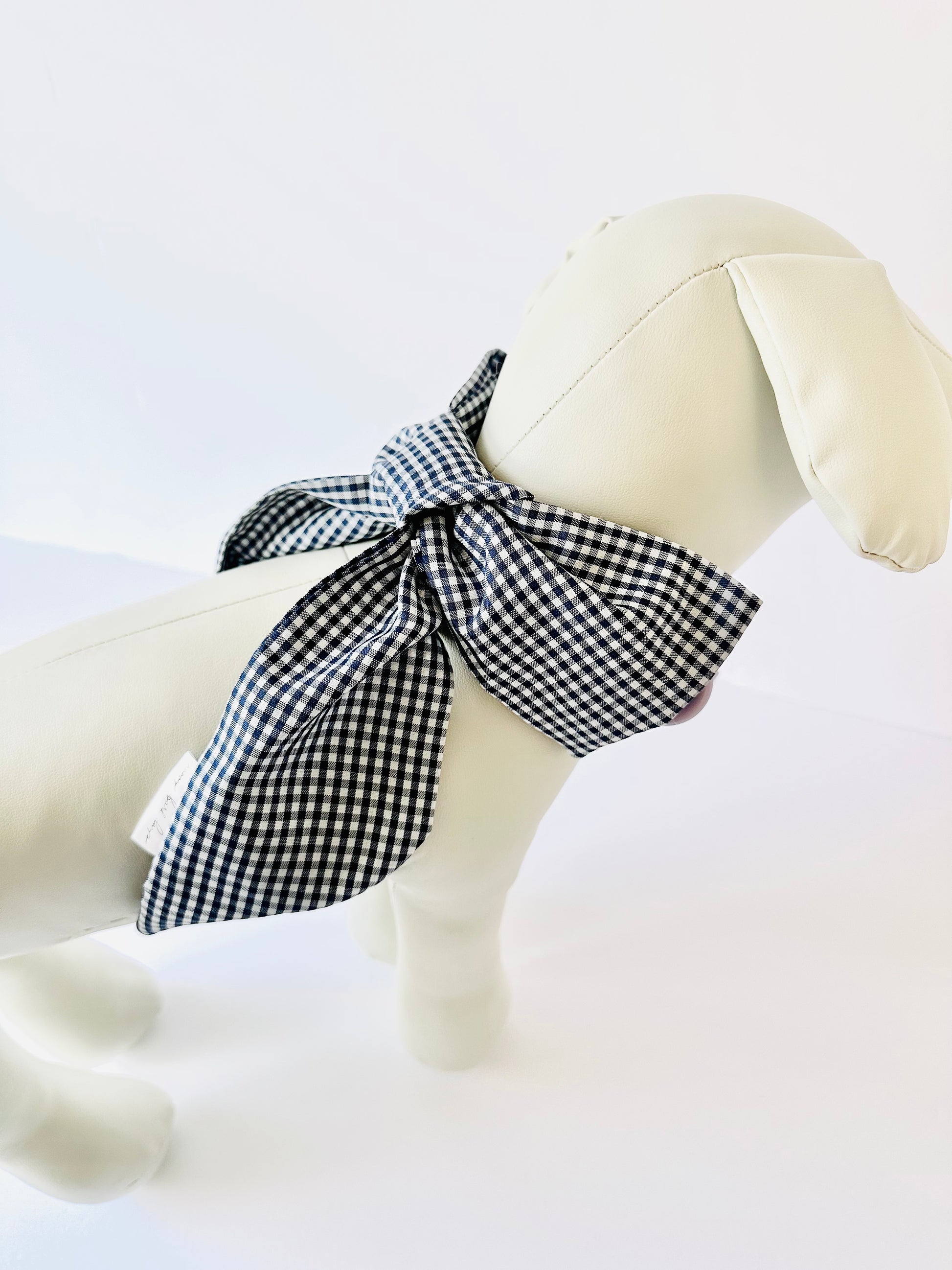 hazel_gingham_bow